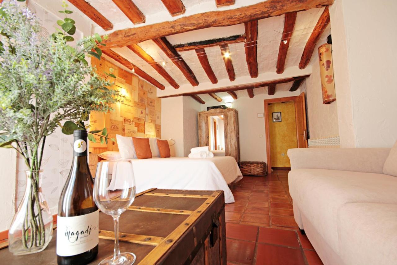Domitila Rooms Clavijo Exterior photo